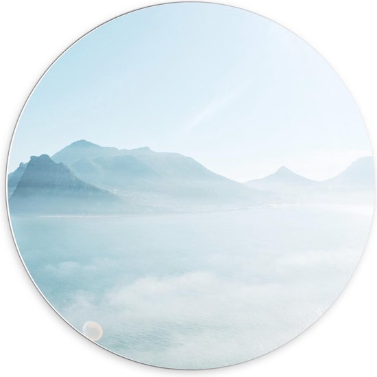 Forex Wall Circle - Misty Montagnes in the Sea - 70x70cm Photo sur Wall Circle (avec système d'accrochage)