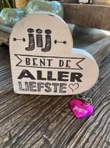 Cadeaupakket Valentijnsdag-vriendschap-liefde-verjaardag / Teksthart white Jij bent de allerliefste 15 cm  - Metalen sleutelhanger Hartje roze XXX