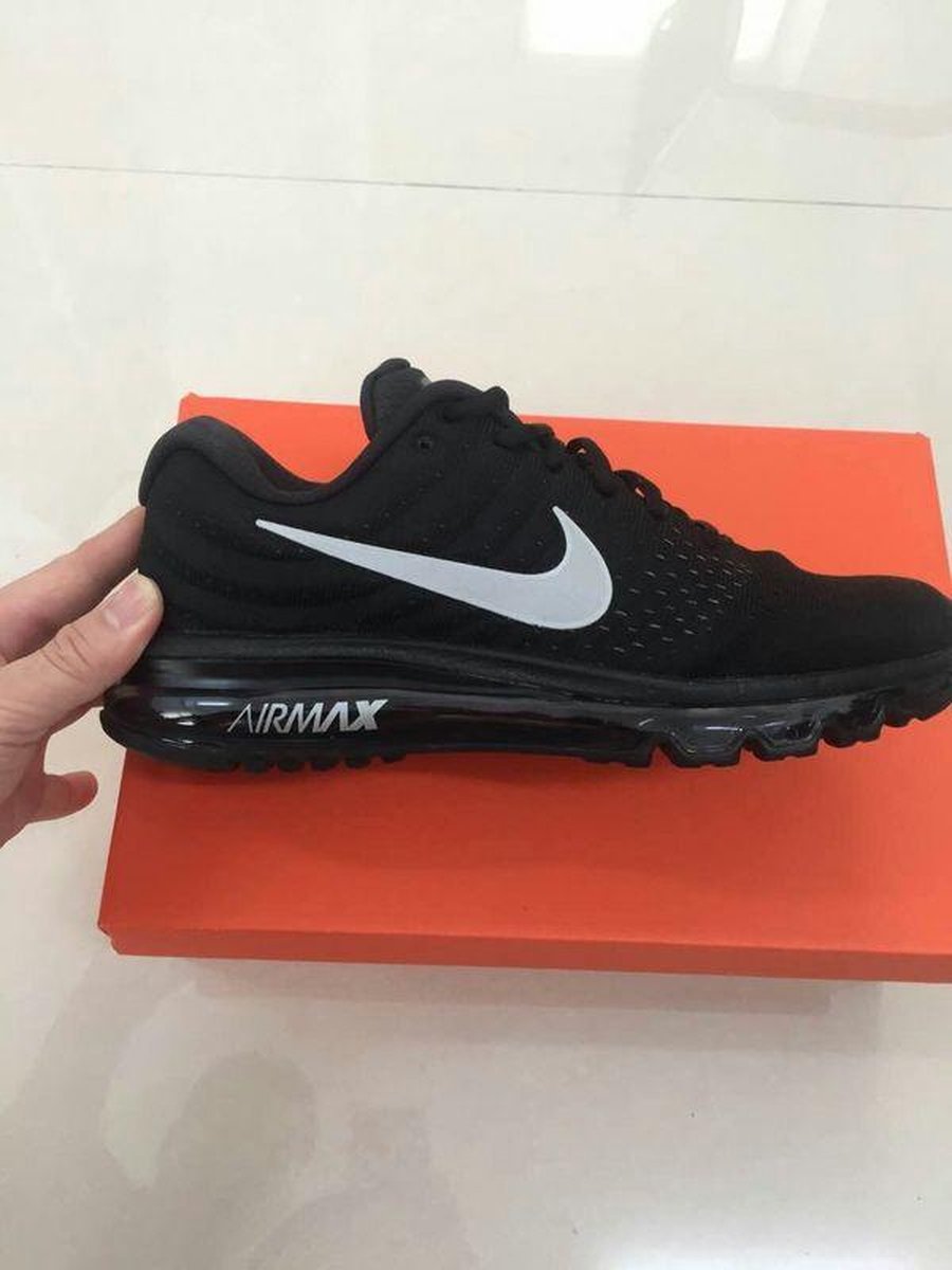 NIKE AIR MAX 2017 Men's Running Trainers Schoenen voor heren Kleur: Zwart  ALLE | bol.com