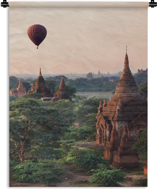 Wandkleed Bagan zonsondergang - Luchtballon voor een zonsondergang in Bagan  in Myanmar... | bol.com