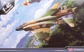 Academy F-4c Phantom "Vietnam War" 1:48