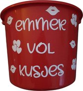 Cadeau Emmer - Emmer vol Kusjes - 12 liter - rood - cadeau - geschenk - gift - kado - valentijn - surprise
