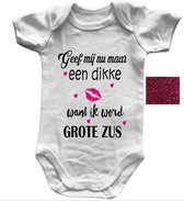 Baby Rompertje met Tekst: Geef Mij nu maar een Dikke Kus want ik wordt Grote Zus - Maat 74/80 - Wit - Korte mouw - Glitter Roze - Zwangerschapaankondiging
