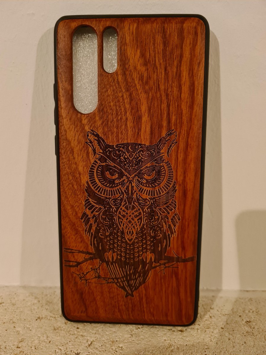Bamboesjes Houten Telefoonhoesje Huawei P30 Pro met gravure van Uil