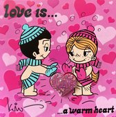 Love is... a warm heart - Gevouwen wenskaart met envelop - liefde 14x14 cm - 3D - Bruiloft | Liefde | Valentijnskaart