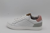 AQA- A7665- Witte sneaker- dames- maat 38