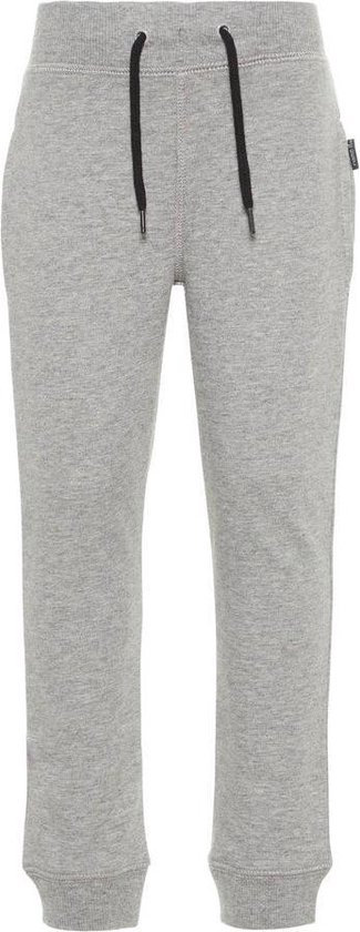 Grijze joggingbroek met zwarte veter en boorden.