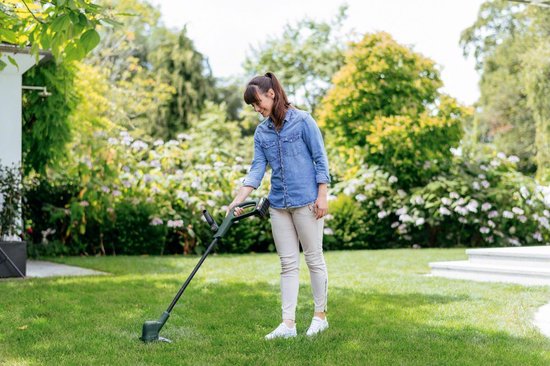 Kit AccuCirkelmaaier CityMower 18-300 + EasyGrassCut 18 baretool