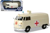 Volkswagen Type 2 (T1) Ambulance - 1:24 - Motor Max