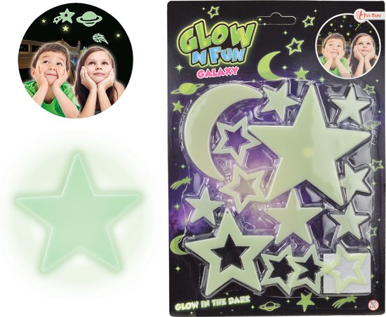 Brille dans la galaxie noire