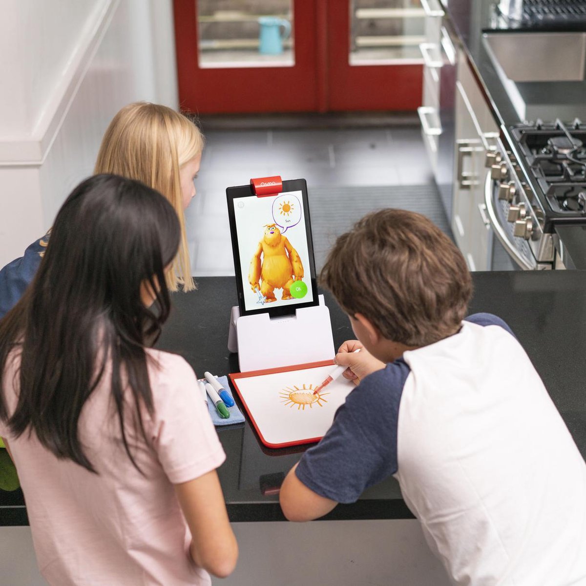 Osmo - Creative Starter Kit for iPad - Ages 5-10 - 3 interactive