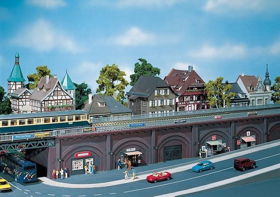 Faller - Arcaden met winkels