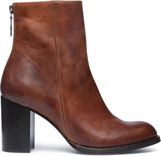 Manfield Dames Cognac enkellaarsjes met hak en sierrits Maat 39 Manfield Dames Cognac enkellaarsjes met hak en sierrits Maat 39