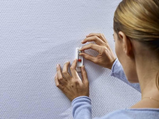 Tesa® Verstelbare Klevende Spijker voor behang & pleisterwerk 1kg.2 in blister (per 2 stuks)