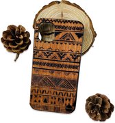 Phannie iPhone 11 Hoesje Carved Wood - Met GRATIS Tempered Glass Screenprotector - Back Cover - Telefoonhoesje Hout