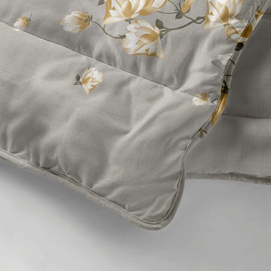Zelesta Royalbed White Blossom 240x200cm - Dekbed zonder overtrek - 30 dagen proefslapen - Wasbaar hoesloos dekbed - Bedrukt dekbed - All year zomerdekbed & winterdekbed van Zelesta — afbeelding 2