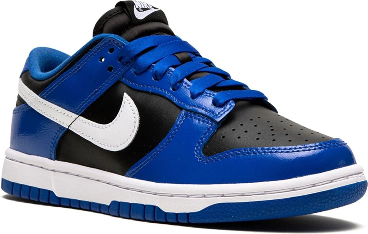 NIKE DUNK LOW ESSENTIAL GAME ROYAL Zwart