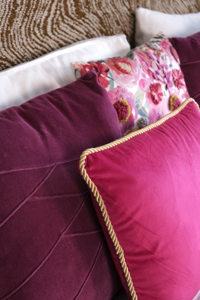 Uneven Pintuck Boysenberry Kussen -45 X 45