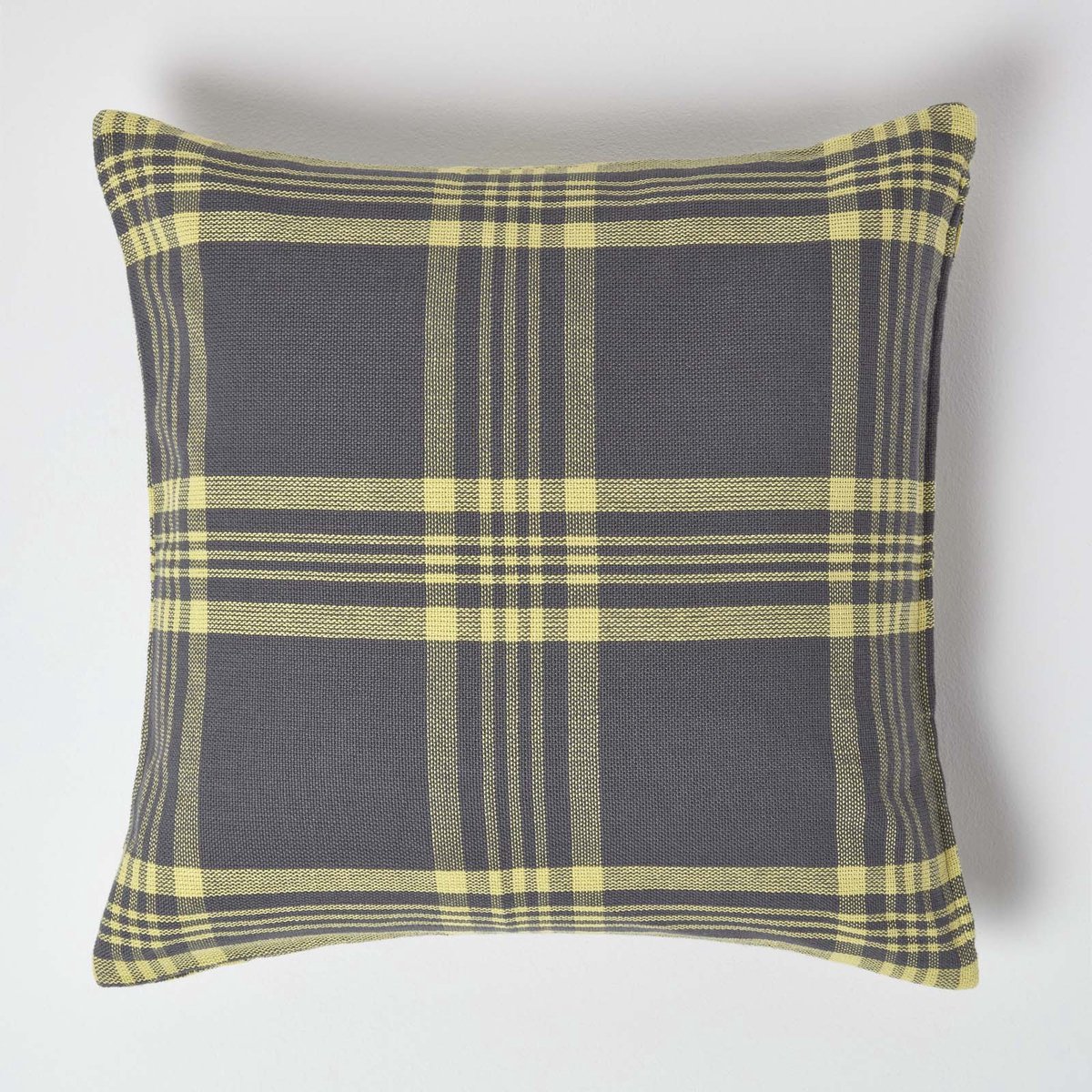 Homescapes Geelgrijze tartan katoenen kussenhoes 60 x 60 cm Grijs