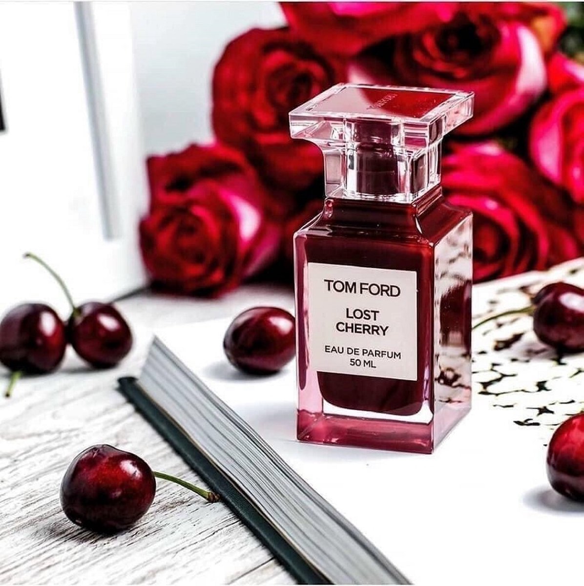 美品TOMFORD LOST CHERRY 50ml Eau de Parfum Tom Ford Lost Cherry