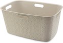 Beige wasmand met handgrepen en een ruitenpatroon.