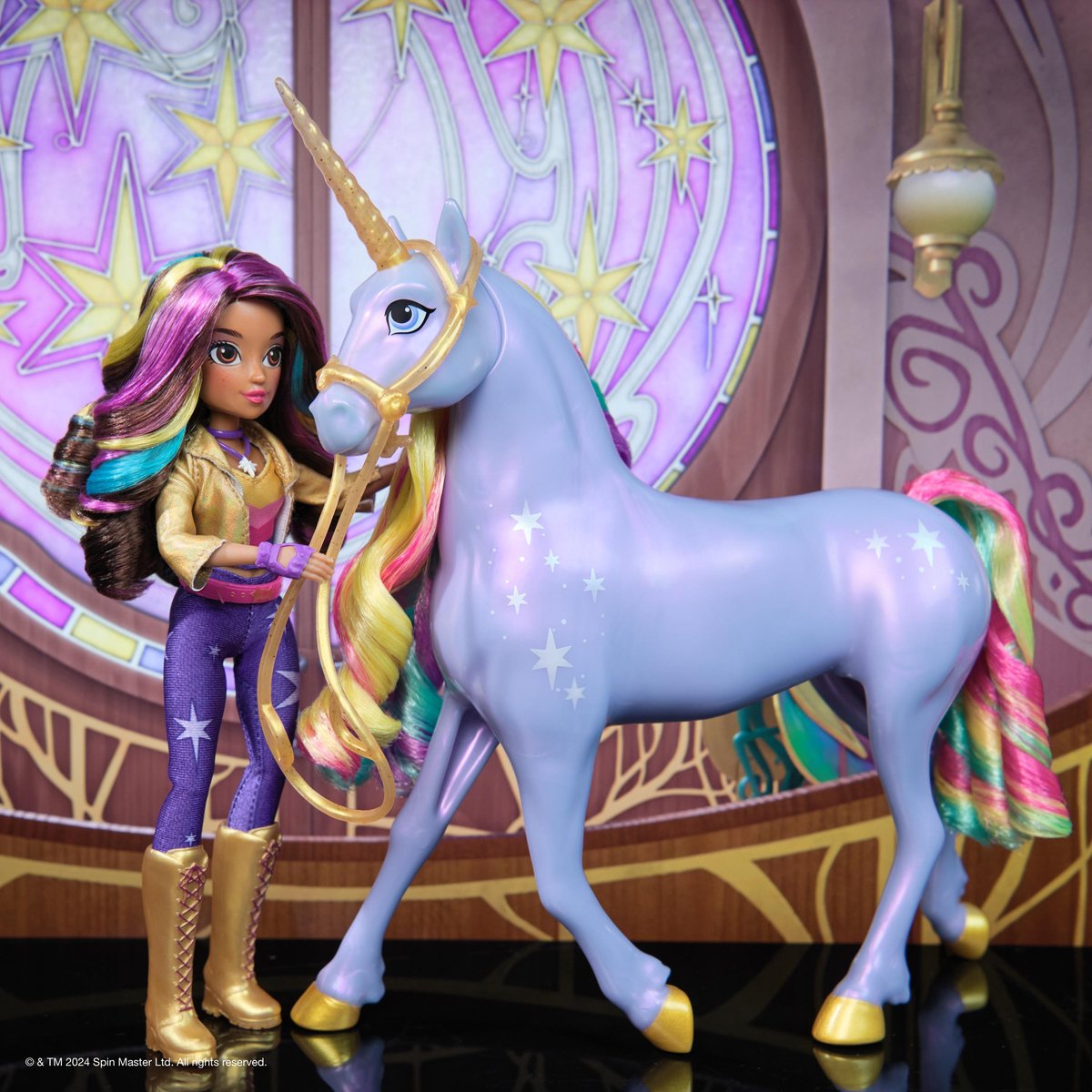 Unicorn Academy - Sophia & Regenboog Lichtmagie Wildstar - Modepop met Interactieve Eenhoorn met licht geluid en muziek — afbeelding 8