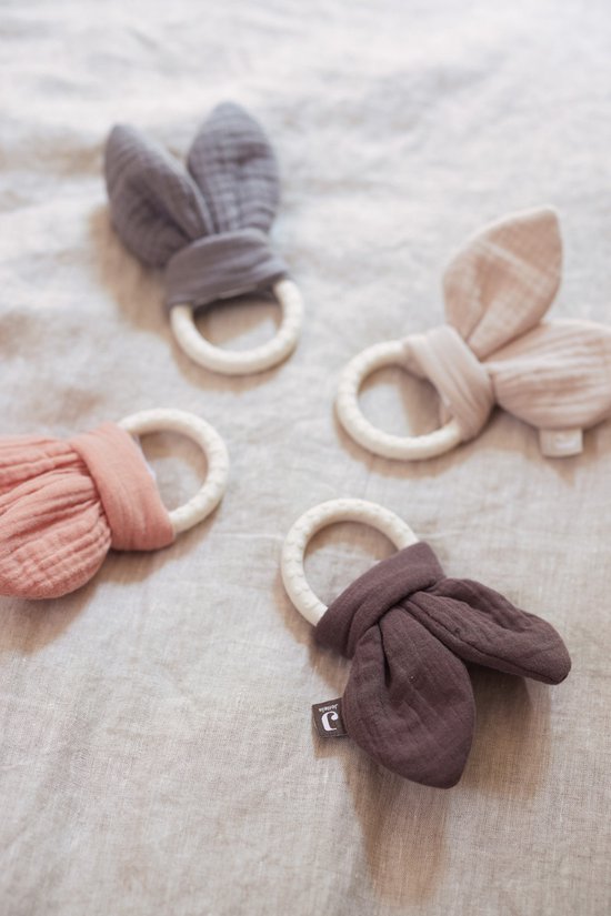 Jollein Bijtring Siliconen Bunny Ears - Nougat van Jollein — afbeelding 2