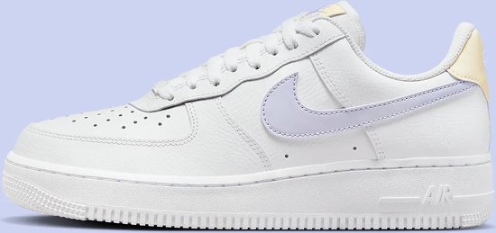NIKE AIR FORCE 1 07 SNEAKER MAAT 41