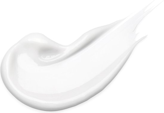 Een druppel witte oogcontourcrème van NIVEA op een witte achtergrond.