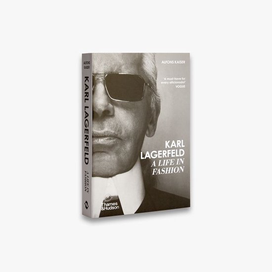 Karl Lagerfeld: A Life in Fashion - cover