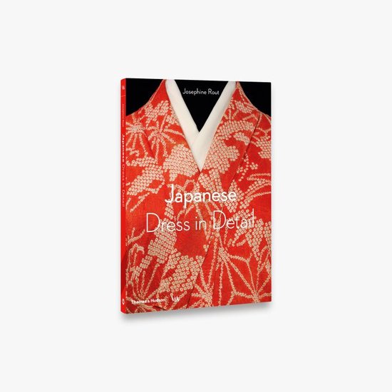Japanese Dress in Detail - cover