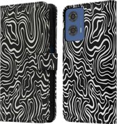 iMoshion Hoesje Geschikt voor Motorola Moto G04 / Moto G24 Hoesje Met Pasjeshouder - iMoshion Design Bookcase smartphone - Meerkleurig / Black And White