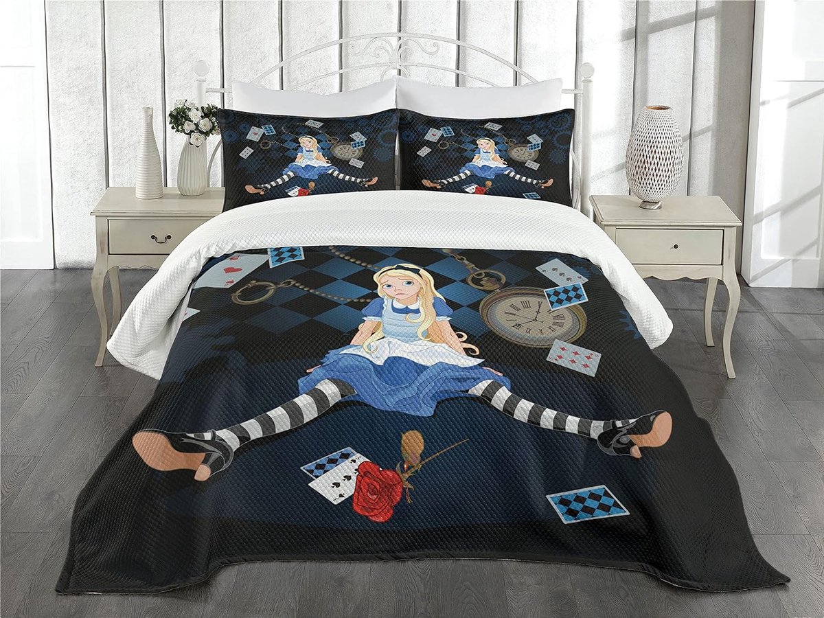 Parade Home Alice in Wonderland Beddenspreiset- 170x220cm unieke beddensprei en 75x50cm kussensloop- eenpersoons- Zwart, blauw- Bijzondere beddengoed- slaapkamer- spreien-wonen-slapen