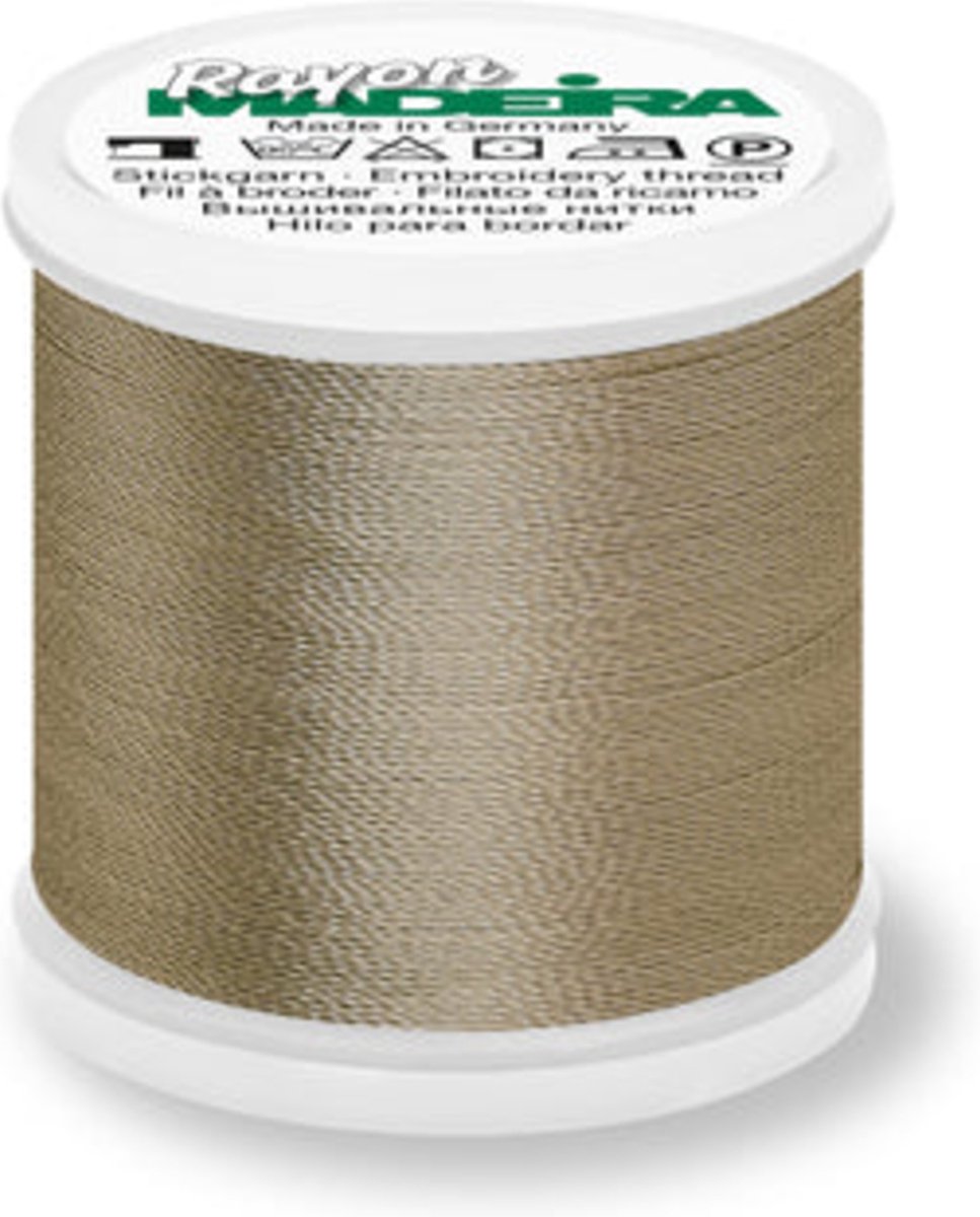 Madeira Rayon 40 1000m - 1136