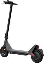 Bol.com Xiaomi Electric Scooter 4 Lite EU 2nd Gen - 300W - 25km bereik - 25km/h - 10 inch banden - tot 15 graden heuvelopwaarts aanbieding