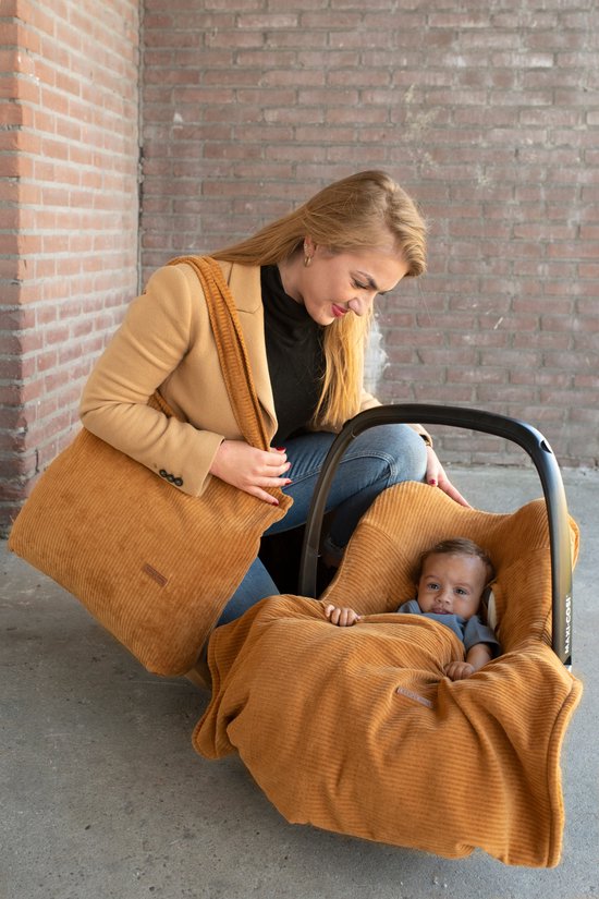 Baby's Only Baby autostoelhoes universeel Sense - Hoes voor de autostoel - Groep 0+ - Clay - Zachte rib corduroy stof - Geschikt voor 5-puntsgordel van Baby's Only — afbeelding 5