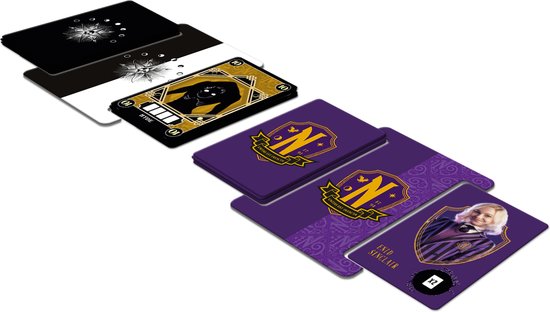 Spel Creatures And Outcasts kaartspel Wednesday voor kinderen en volwassenen.