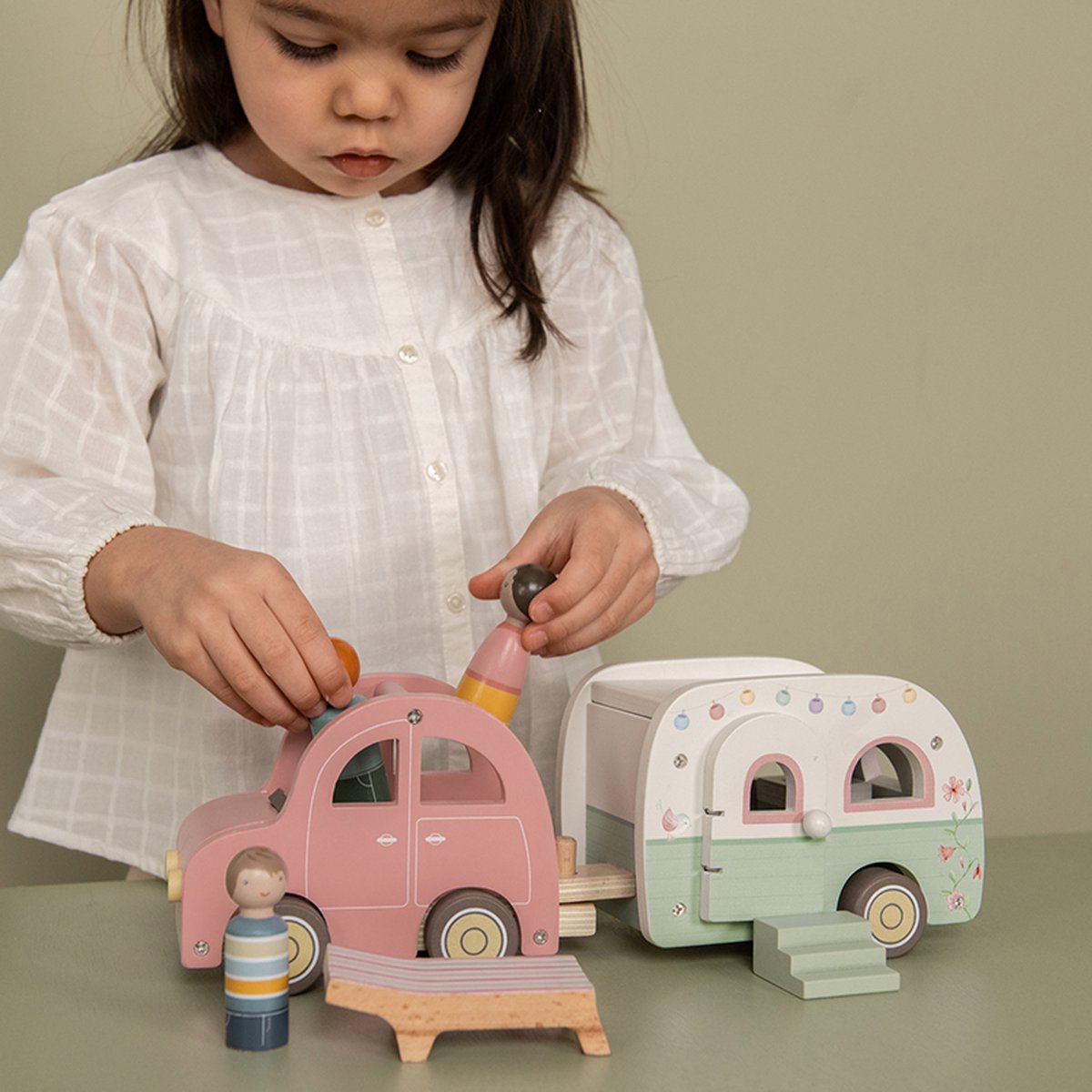 Little Dutch - Speelgoed auto met caravan FSC — afbeelding 10