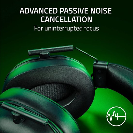 Close-up van zwarte Razer gaming headset oorkussens.