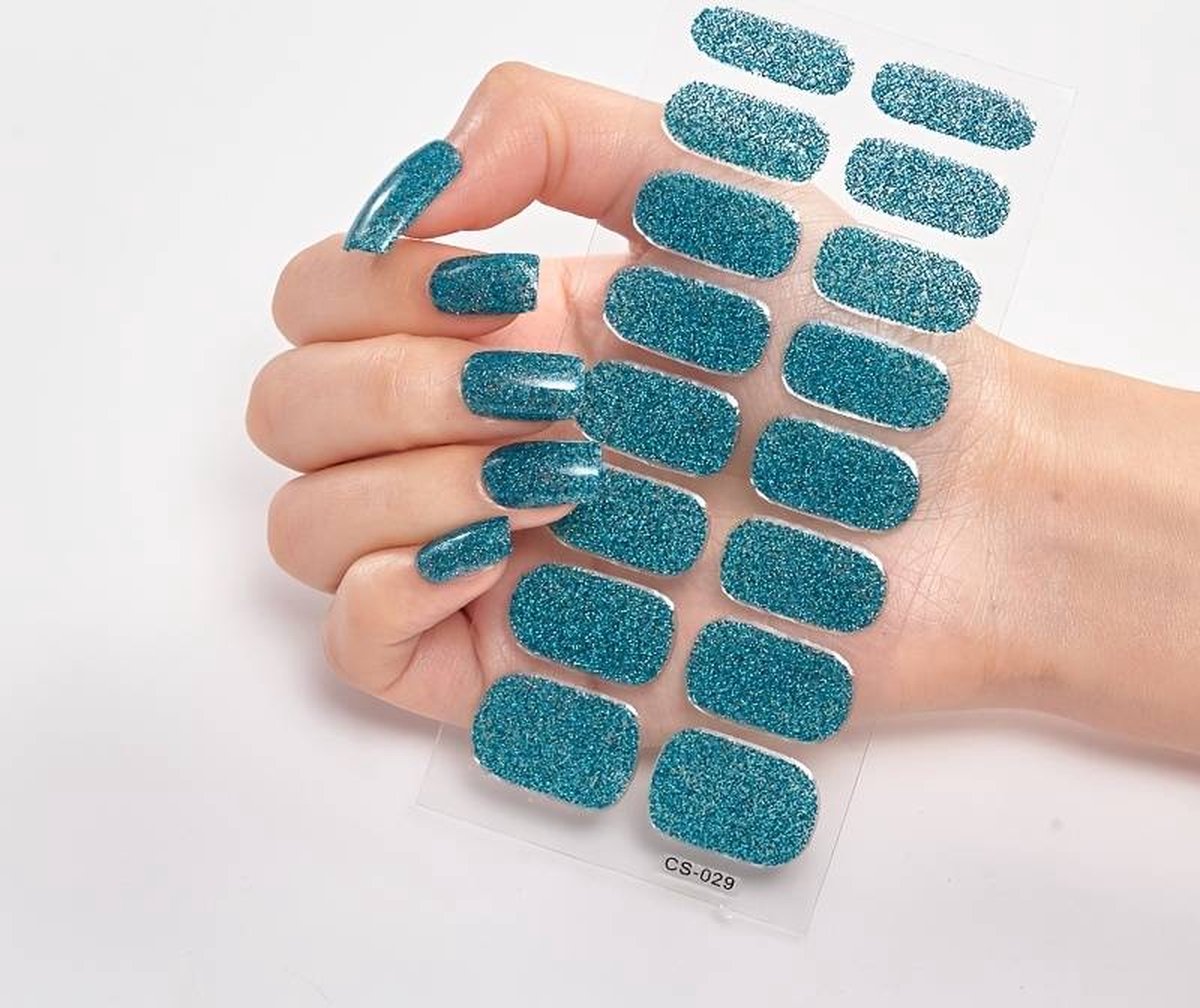 Goedkoopste 16 pcs Blue Sparkly Full Cover Nail Art Stickers -16 stuks Blauwe Glitter Sprankelende Nagelkunst Stickers - Zelfklevende nagelstickers - Self-Adhesive Nail - Safe Nails for Mommy's with Newborns - Easy to Apply or Remove and Long-Lasting Art Stri