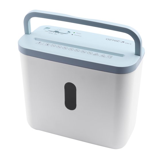 Compacte lichtblauwe en witte Genie 440X papierversnipperaar met handgreep en kijkvenster.