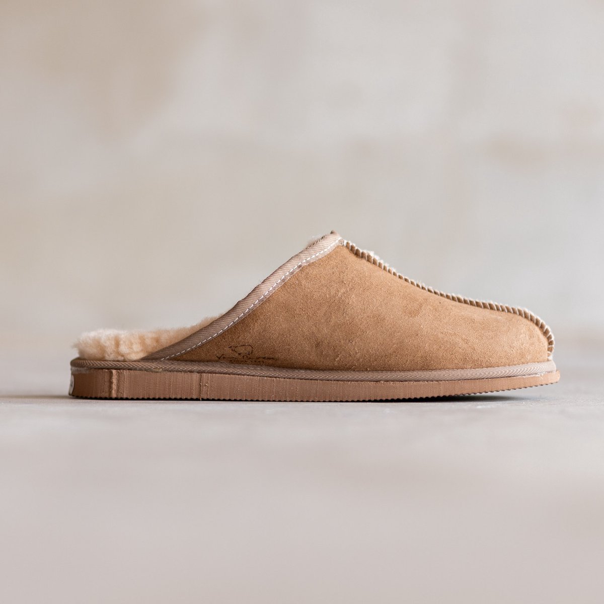 Schapenvacht pantoffels - Lamsvacht heren slippers - Camel - Maat 47