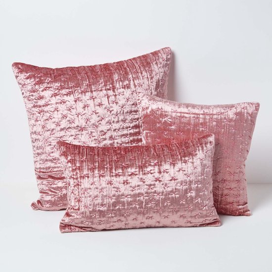 HOMESCAPES Set van 2 roze fluwelen kussenhoezen super zacht katoen fluweel luxe vierkante scatterkussens donzig roze effen Accent paar sierkussens voor bank en bed decoratie, 40 x 40 cm