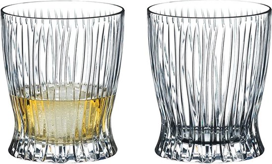 Gekleurd Glas : Laarzen Voor Het Meer Stock Illustratie - Illustration