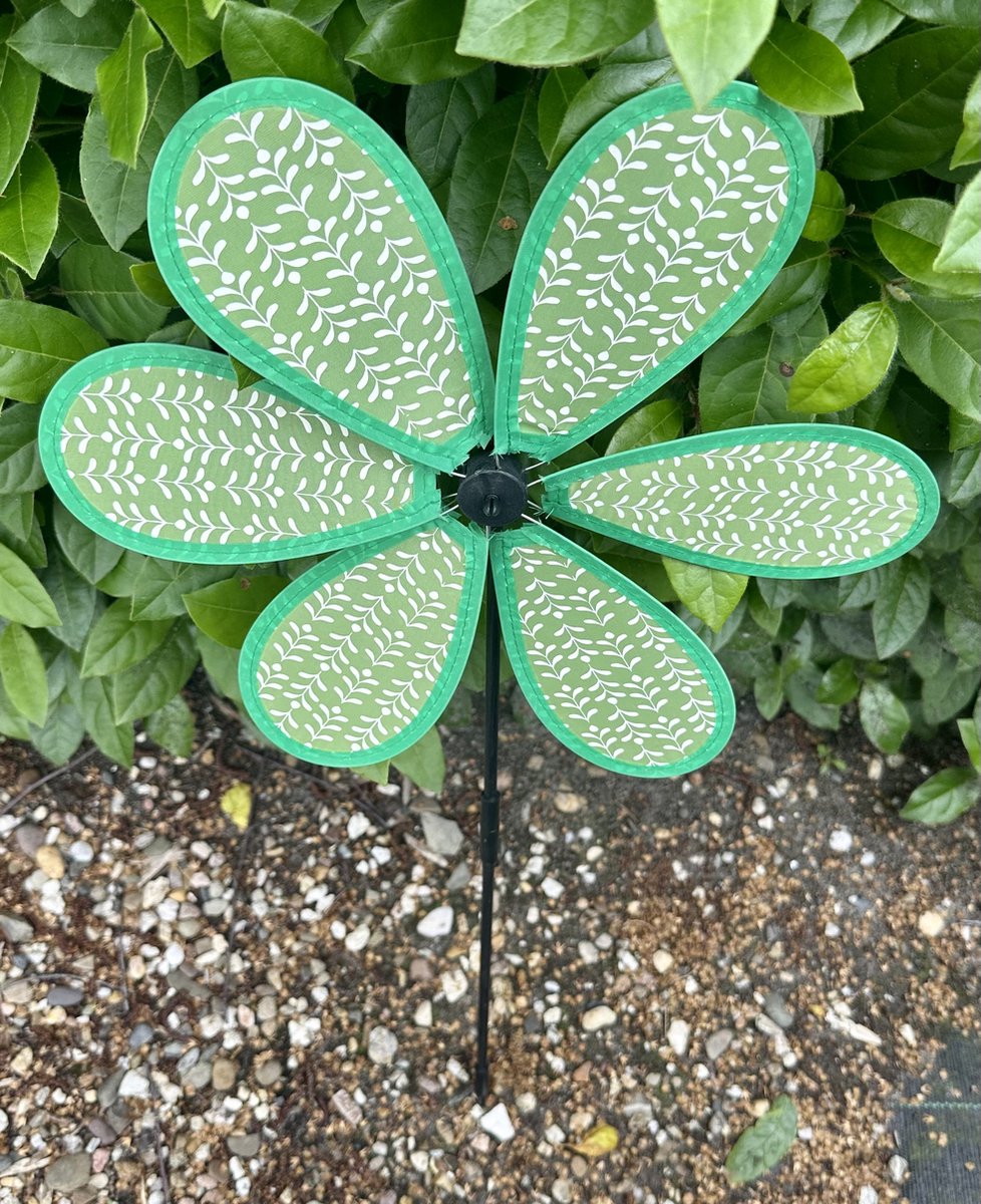 Windmolen met bloem motief - nylon + kunststof steker - groen - breedte 30 cm x hoogte 56 cm - Tuinaccessoires - Tuinstekers