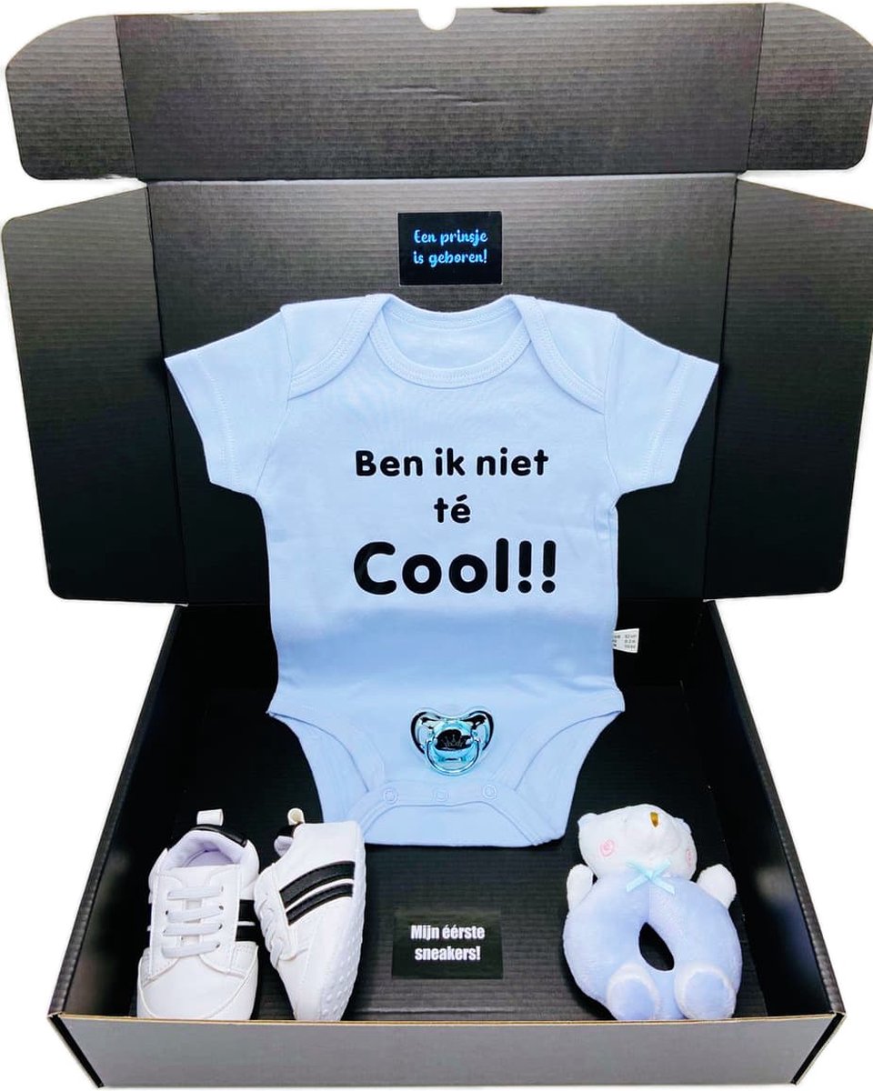 Goedkoopste Kraamcadeau jongen - romper - sneakers -speen - rammelaar - knuffel - kraampakket - babyshower - rechtstreeks sturen met kaart mogelijk
