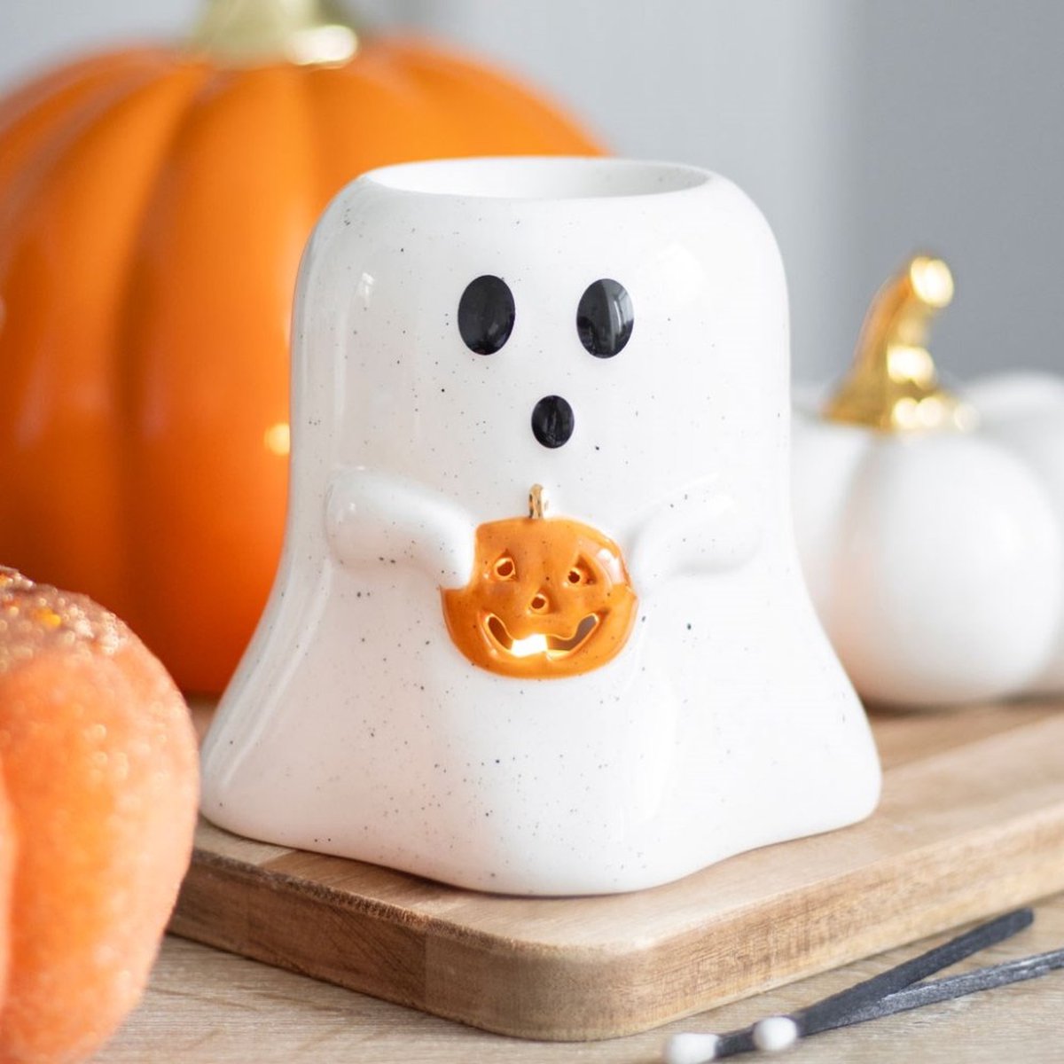 Something Different - Ghost Shaped with Pumpkin Oliebrander - Multicolours