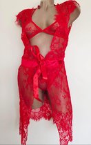 lingerie set van kant one size 36-40 rood