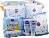 Nivea Baby & Verzorging - Box met 1274 artikelen voor het welzijn van uw kind.
