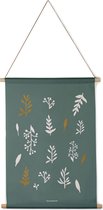 Villa Madelief Interieurbanner Leaves groen - Textielposter - 90x120cm - Wandkleed - Wandtapijt - Wanddecoratie voor thuis - Makkelijk op te hangen - Poster met houten hangers